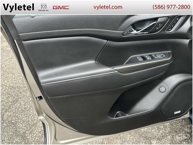 used 2022 GMC Acadia car, priced at $32,995