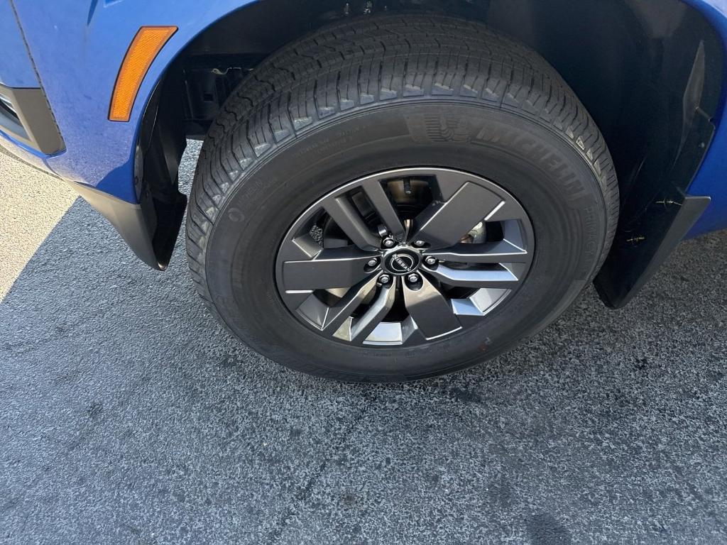 new 2025 Nissan Frontier car, priced at $37,465