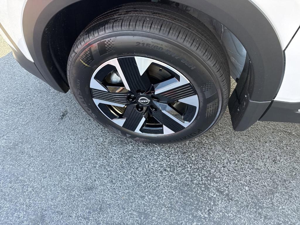 new 2025 Nissan Kicks car, priced at $26,773
