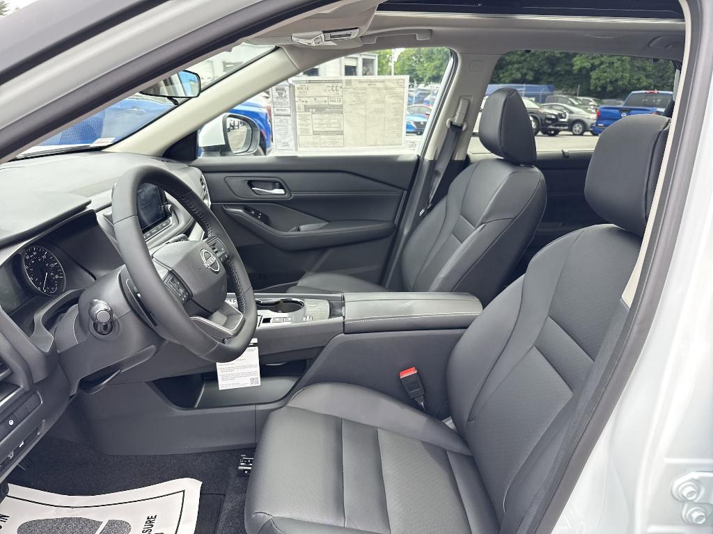 new 2025 Nissan Rogue car, priced at $32,422