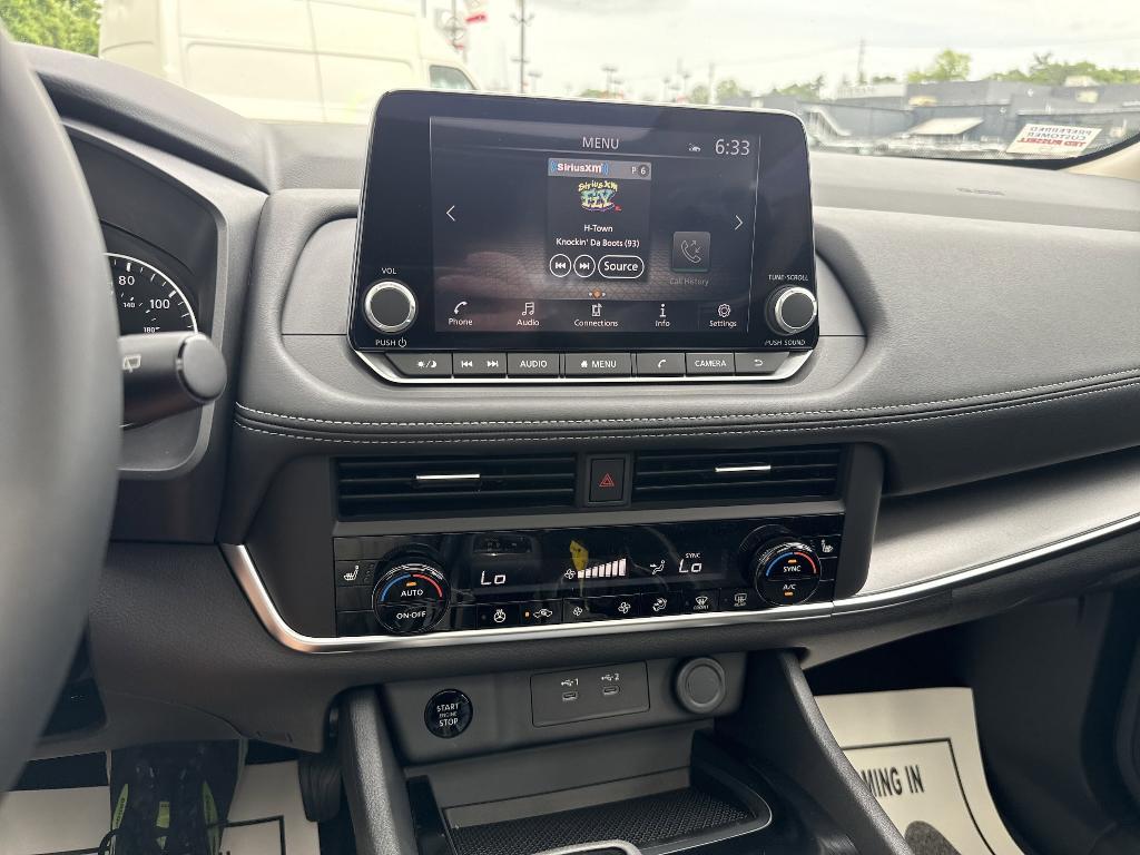 new 2025 Nissan Rogue car, priced at $32,422