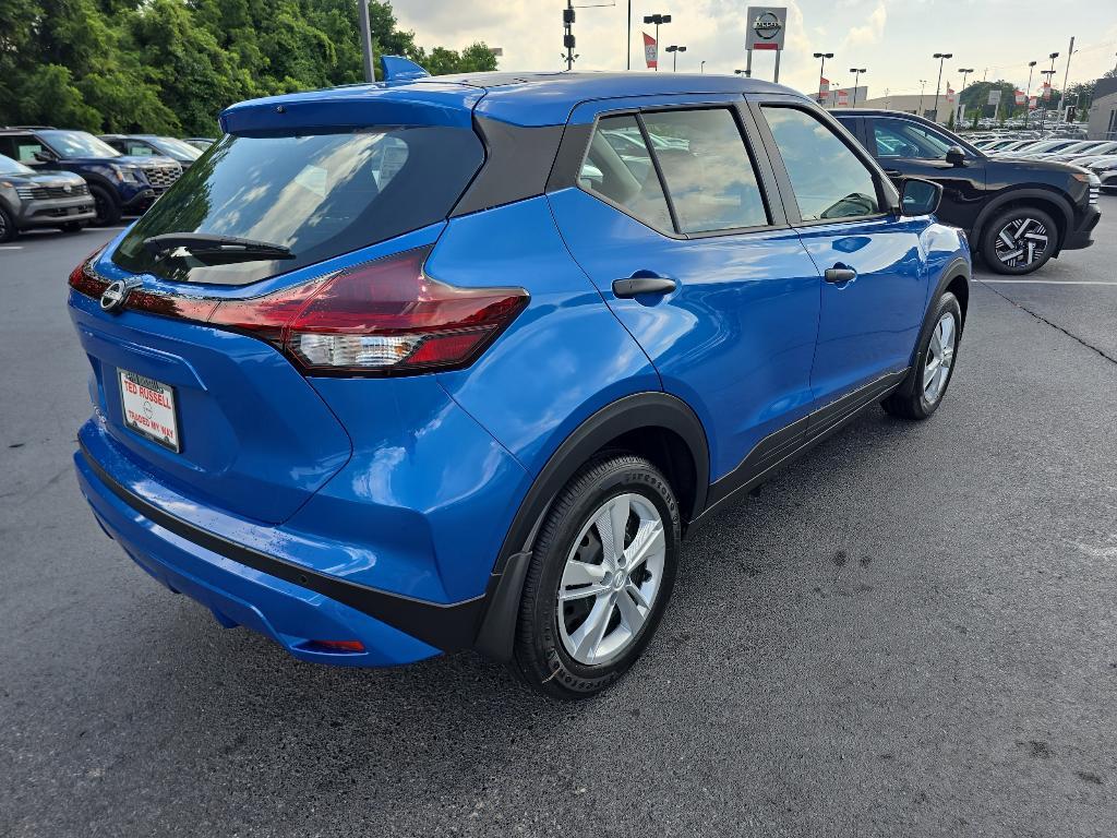 new 2025 Nissan Kicks Play car, priced at $22,935