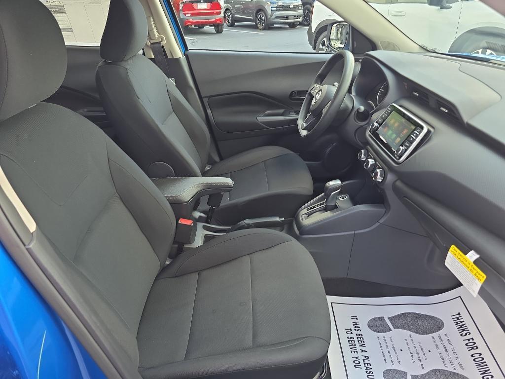 new 2025 Nissan Kicks Play car, priced at $22,935