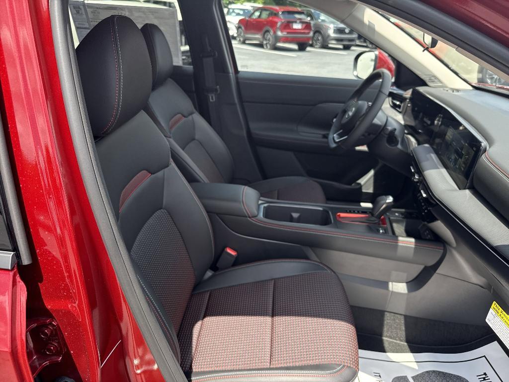 new 2025 Nissan Kicks car, priced at $28,380