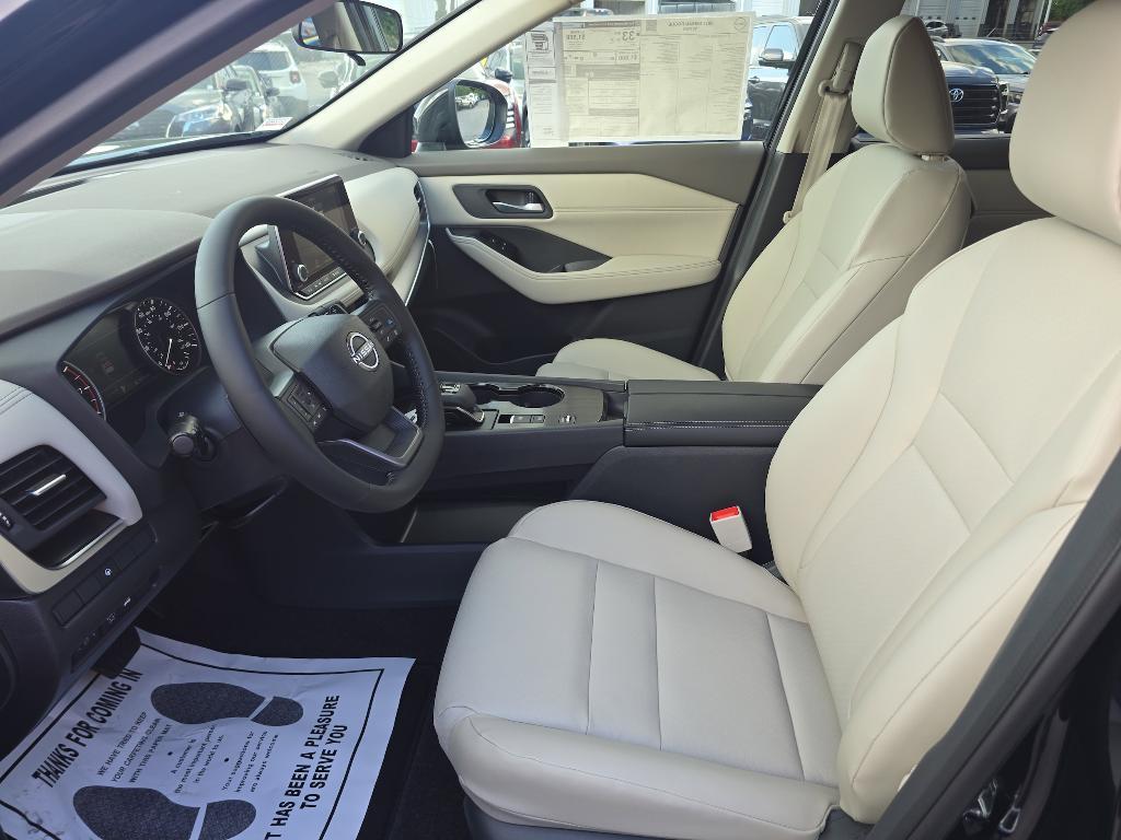new 2025 Nissan Rogue car, priced at $32,024