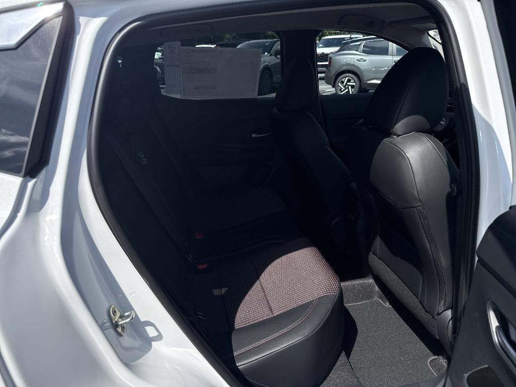 new 2025 Nissan Kicks car, priced at $27,702