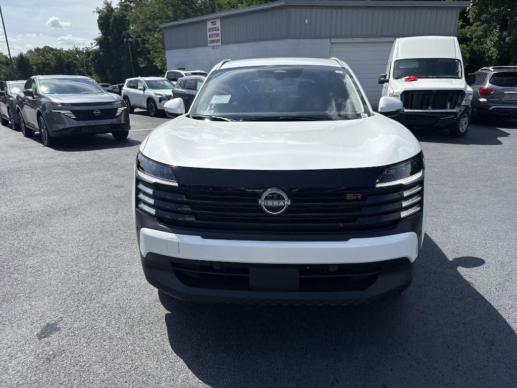 new 2025 Nissan Kicks car, priced at $27,702