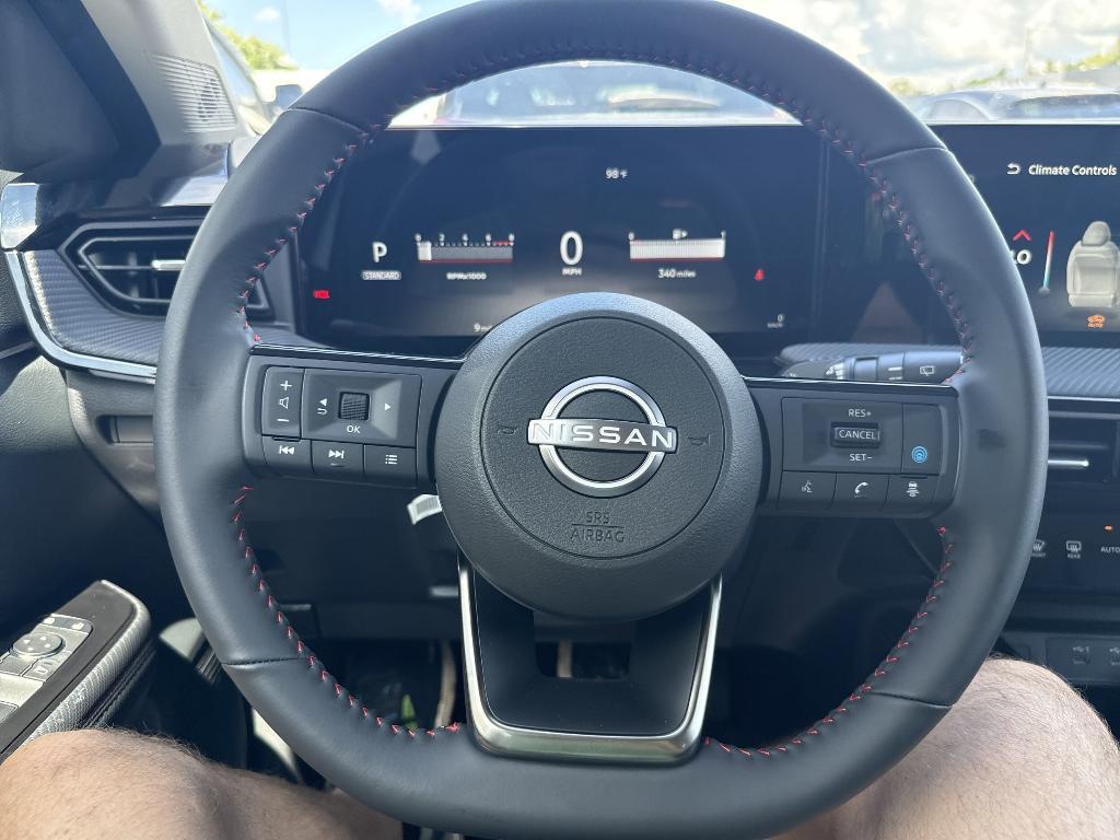new 2025 Nissan Kicks car, priced at $27,702