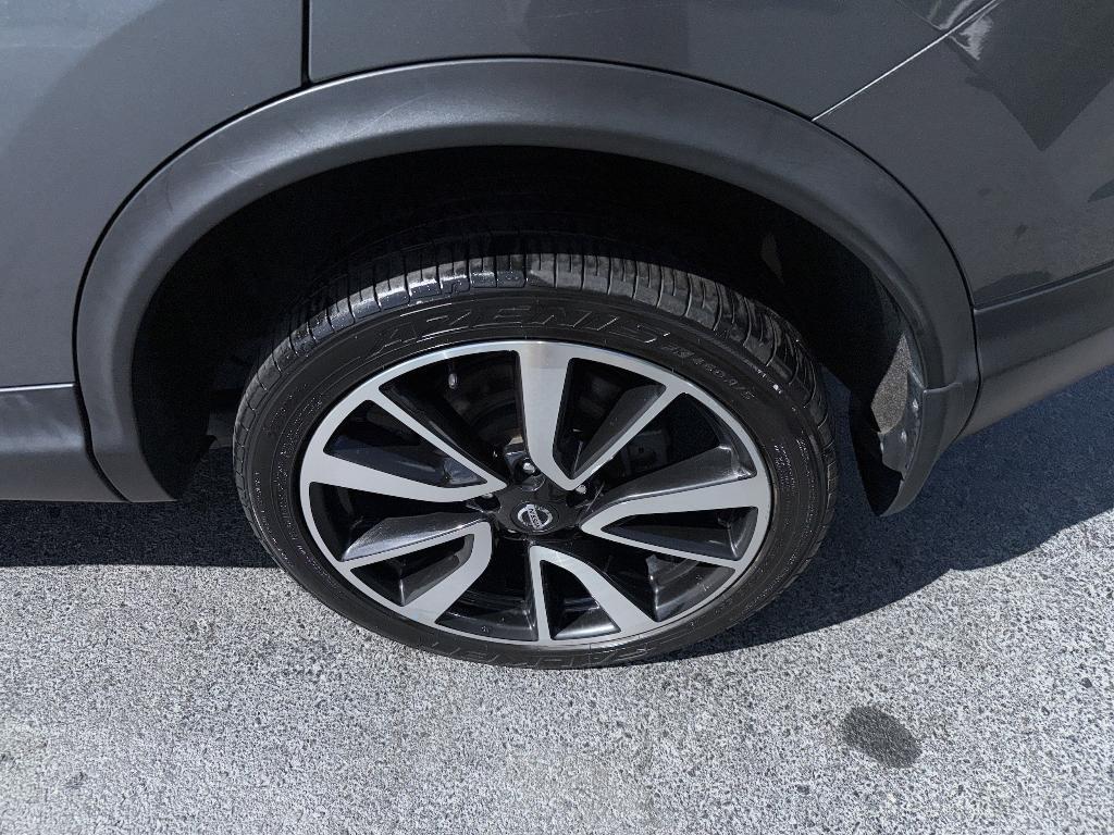 used 2018 Nissan Rogue Sport car, priced at $14,995