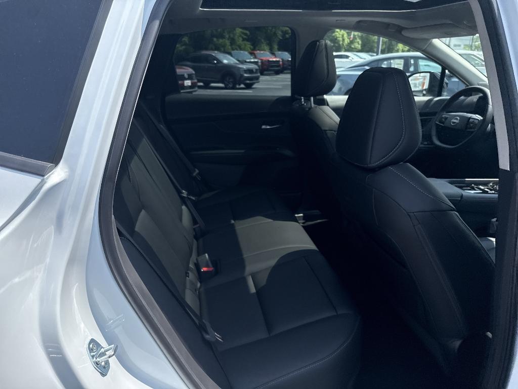 new 2025 Nissan Murano car, priced at $44,144