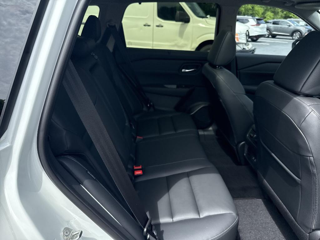new 2025 Nissan Rogue car, priced at $40,762