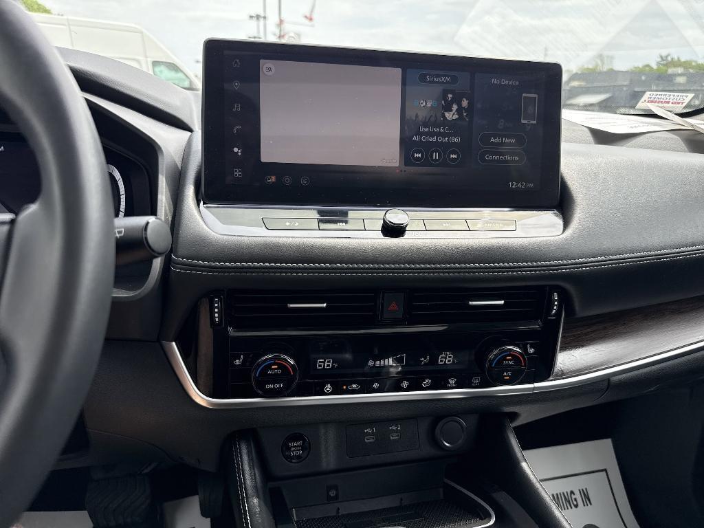 used 2024 Nissan Rogue car, priced at $38,995