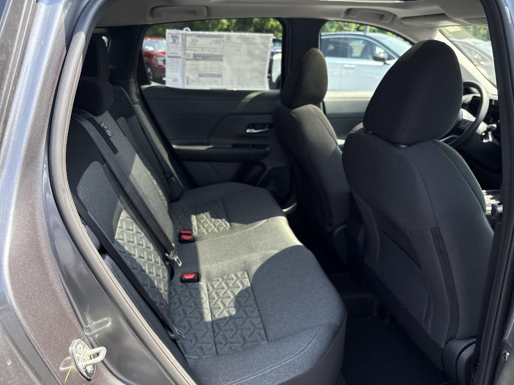 new 2025 Nissan Kicks car, priced at $27,822
