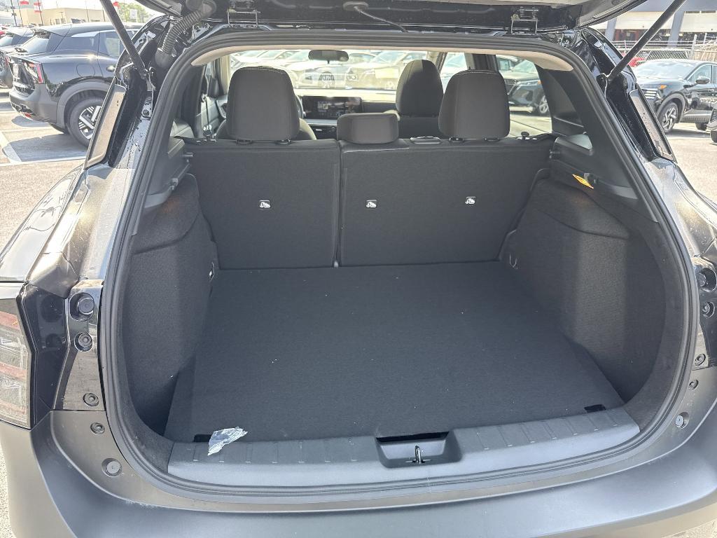 new 2025 Nissan Kicks car, priced at $27,822
