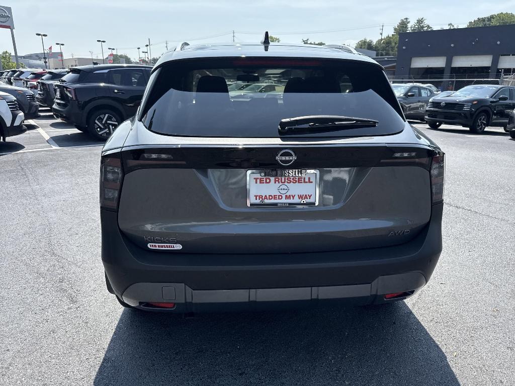 new 2025 Nissan Kicks car, priced at $27,822