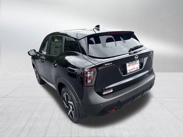 new 2025 Nissan Kicks car, priced at $24,758