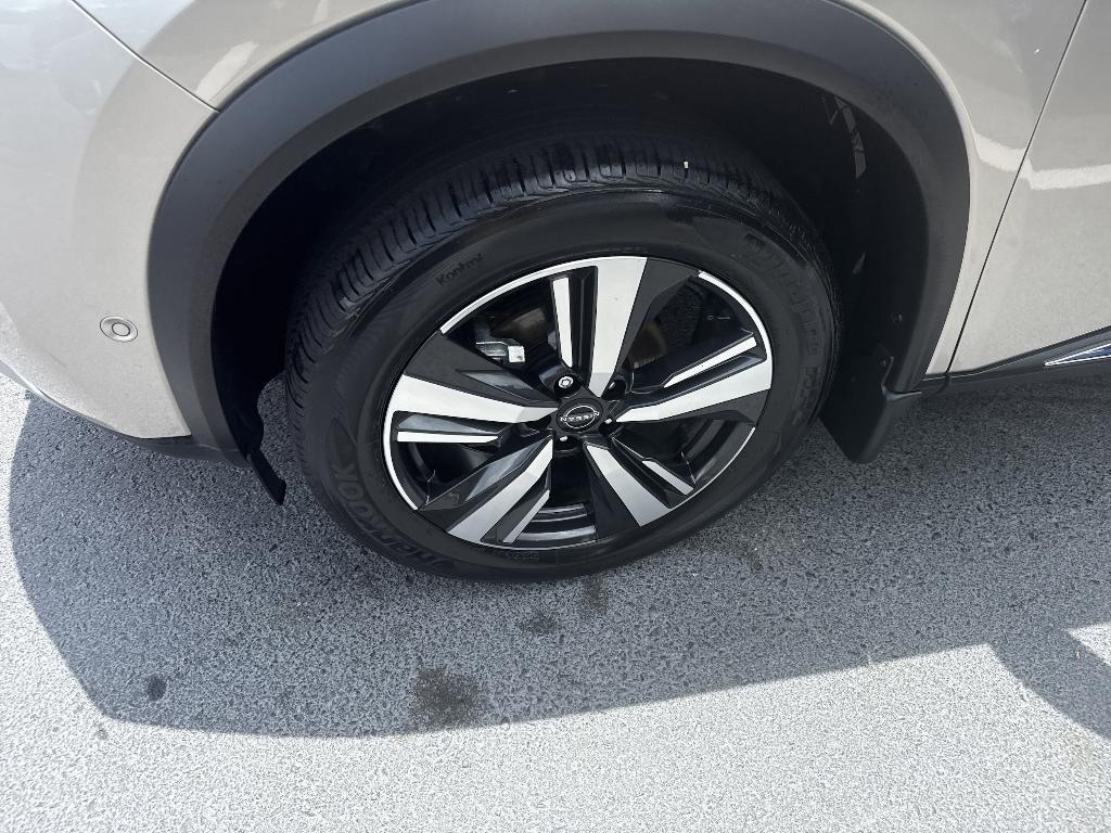 used 2023 Nissan Rogue car, priced at $32,688