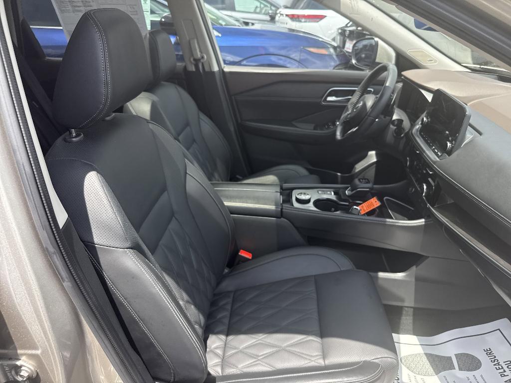 used 2023 Nissan Rogue car, priced at $32,688