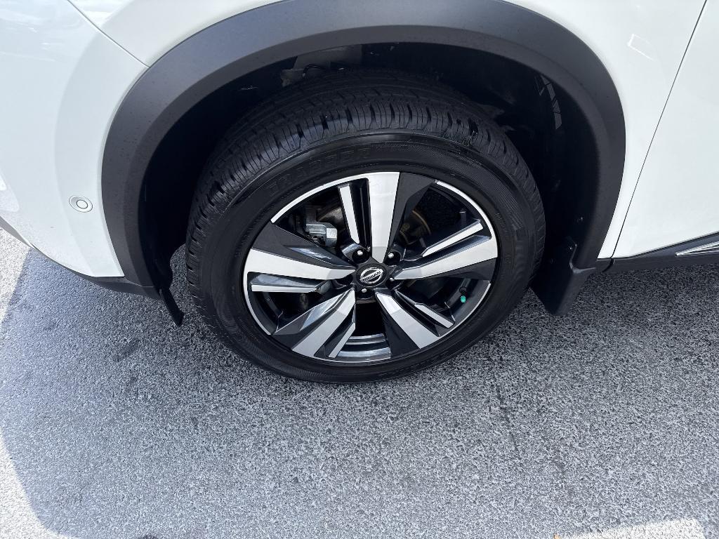 used 2021 Nissan Rogue car, priced at $27,888