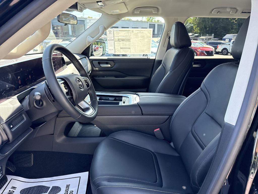new 2025 Nissan Armada car, priced at $57,725