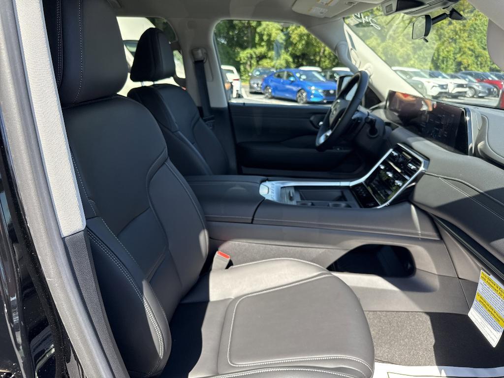 new 2025 Nissan Armada car, priced at $57,725