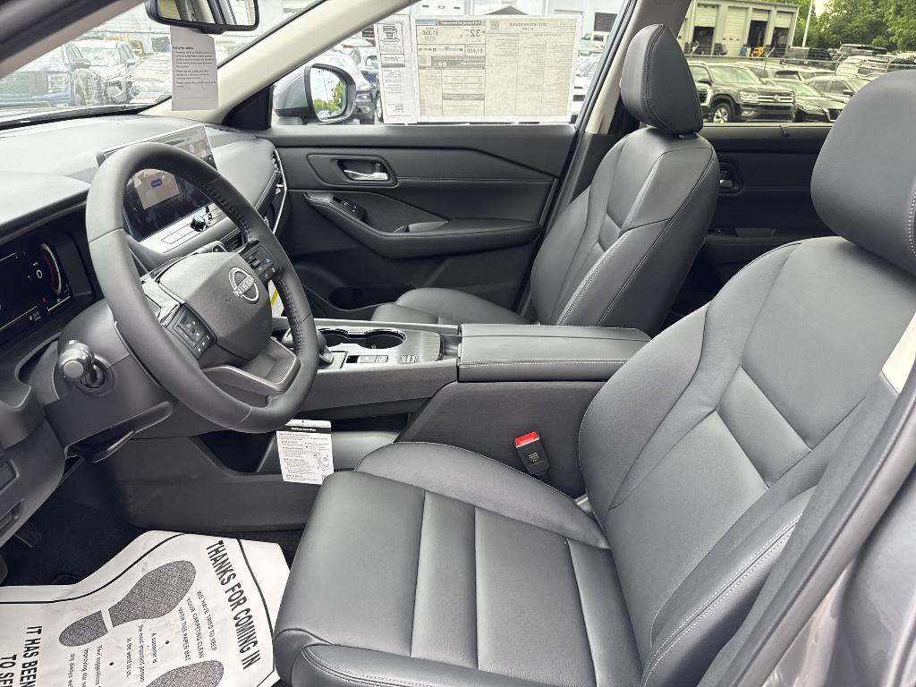 new 2025 Nissan Rogue car, priced at $37,554