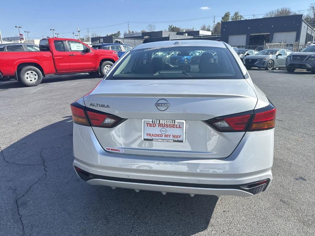 new 2025 Nissan Altima car, priced at $26,614
