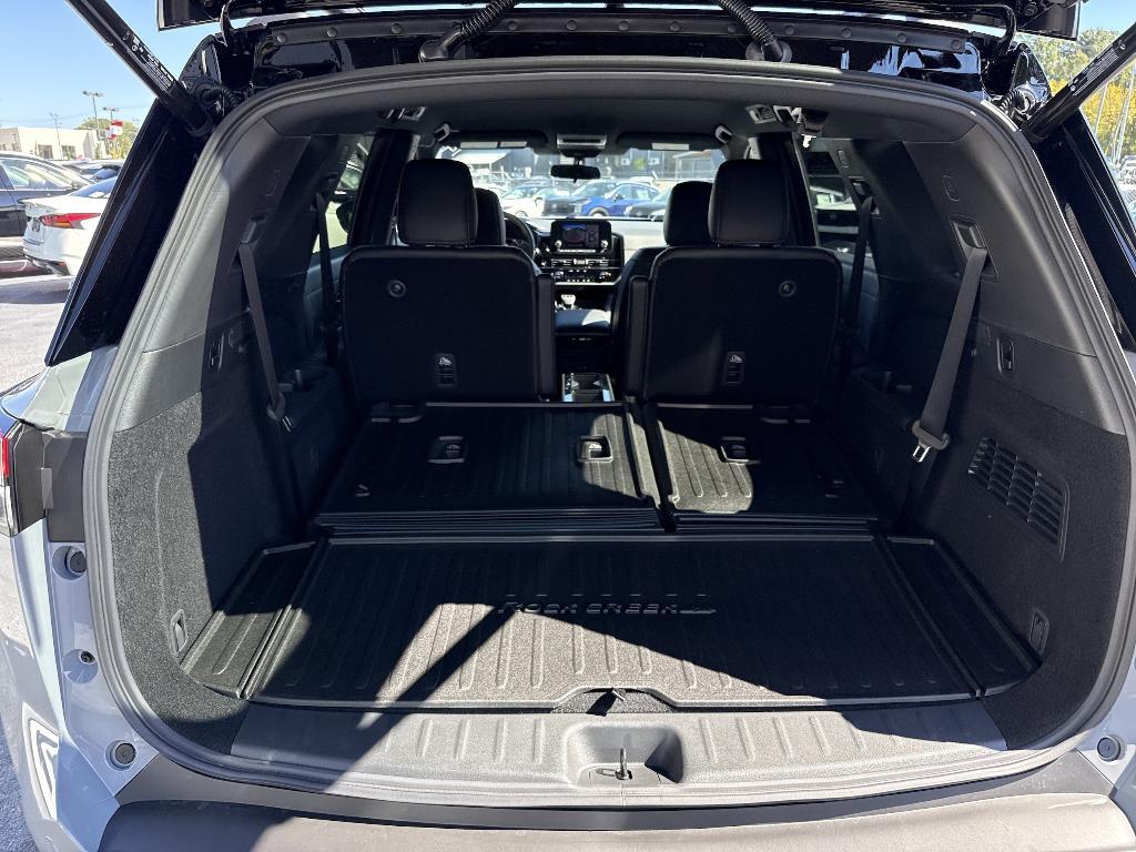 new 2025 Nissan Pathfinder car, priced at $38,249