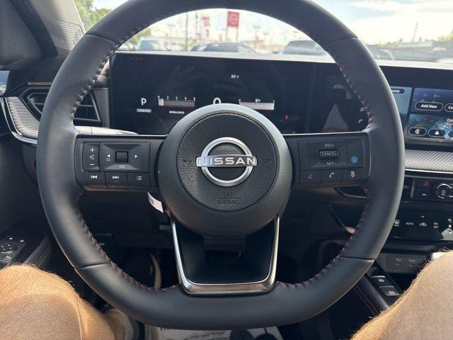 new 2025 Nissan Kicks car, priced at $27,302