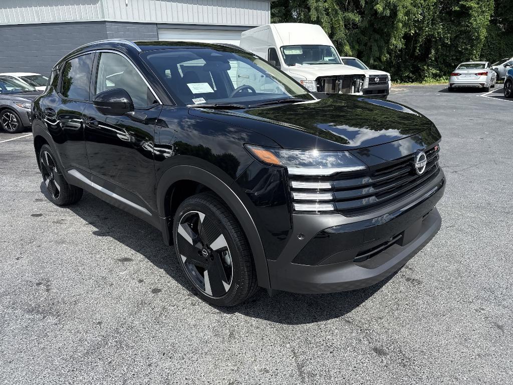 new 2025 Nissan Kicks car, priced at $27,302