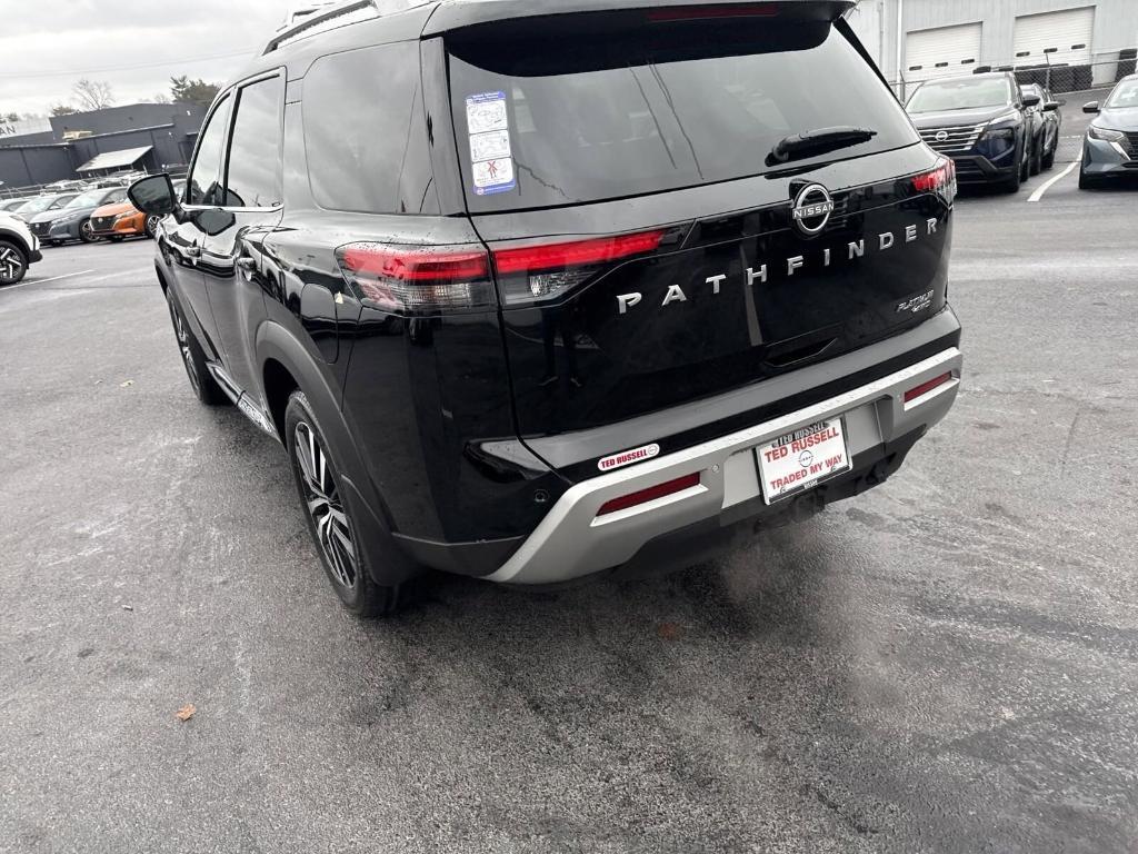 new 2025 Nissan Pathfinder car, priced at $49,224