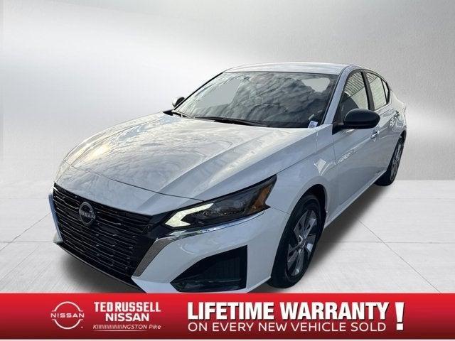 new 2025 Nissan Altima car, priced at $26,824