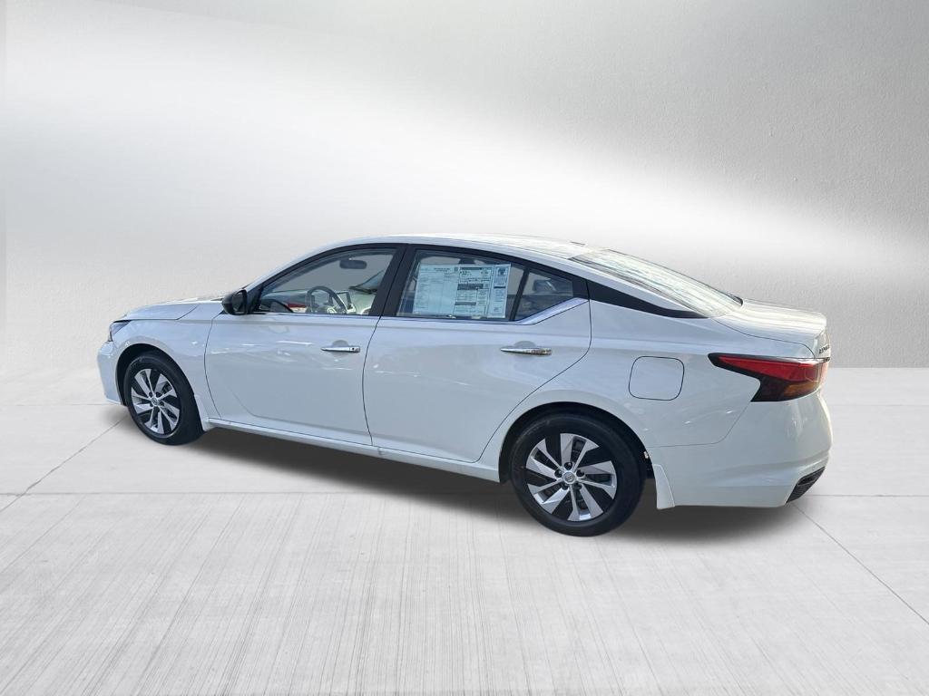 new 2025 Nissan Altima car, priced at $26,824