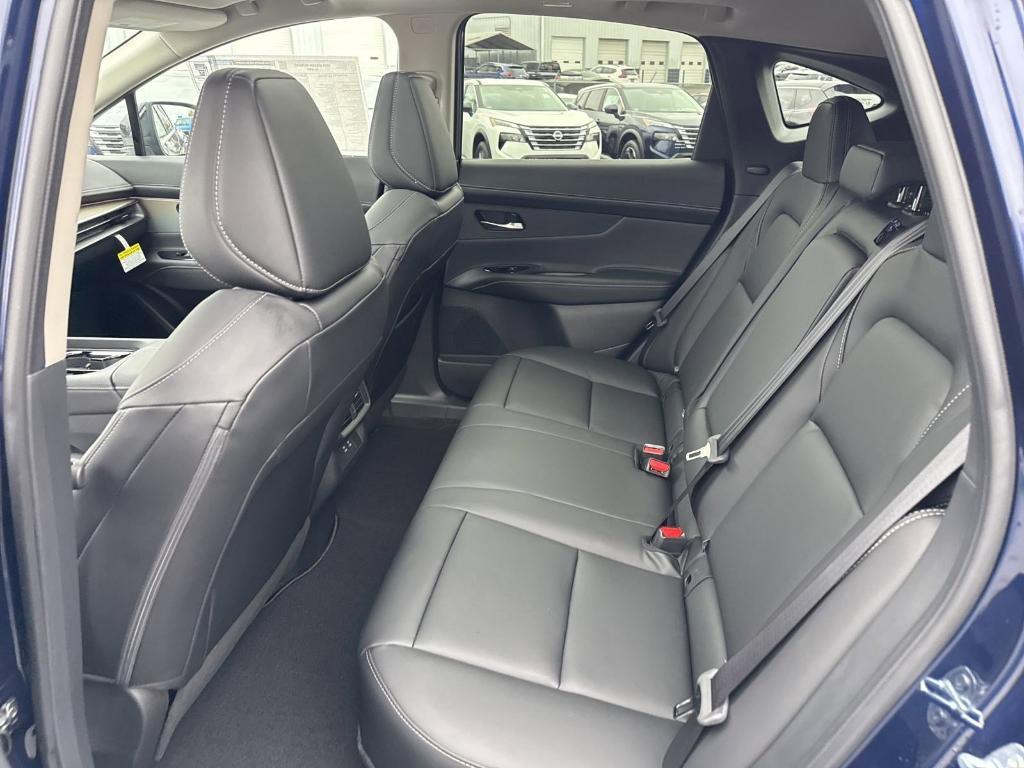 new 2025 Nissan Murano car, priced at $43,746
