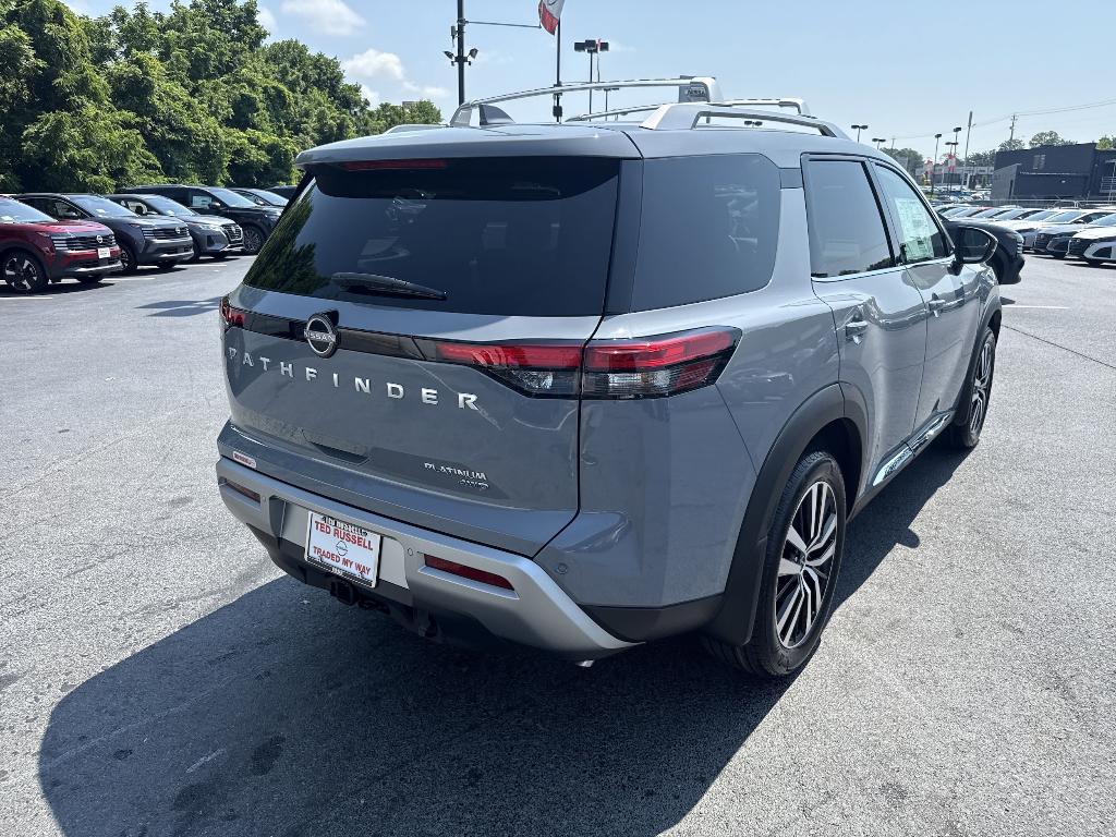 new 2025 Nissan Pathfinder car, priced at $50,302