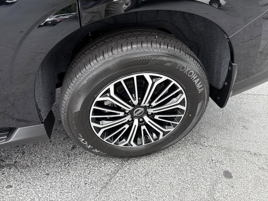 new 2025 Nissan Armada car, priced at $72,150