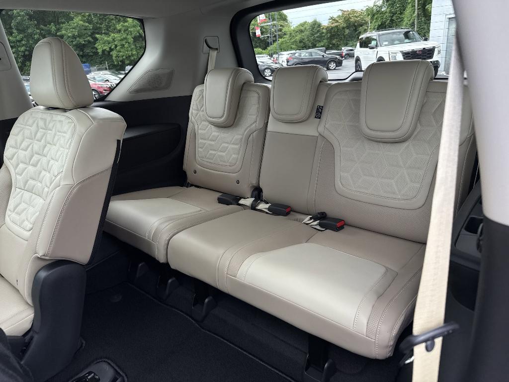 new 2025 Nissan Armada car, priced at $72,150