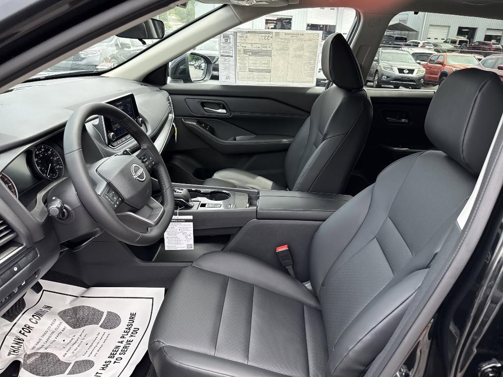 new 2025 Nissan Rogue car, priced at $32,024