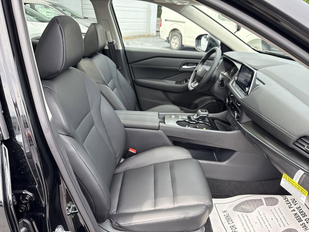 new 2025 Nissan Rogue car, priced at $32,024