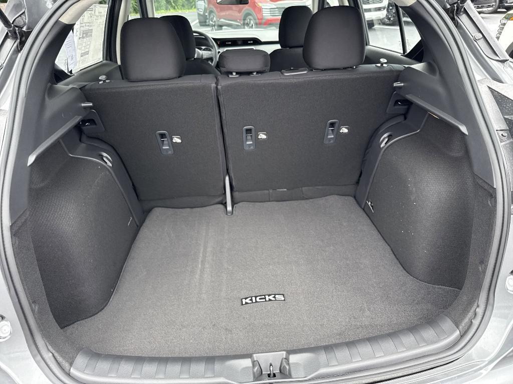 new 2025 Nissan Kicks Play car, priced at $22,348