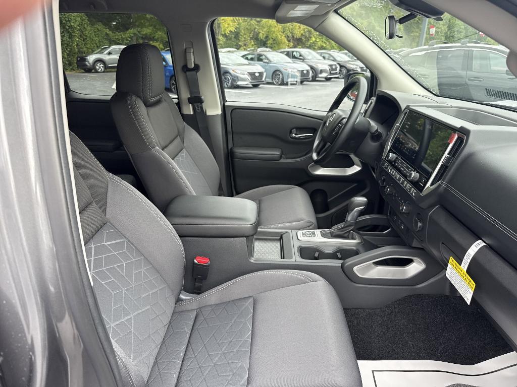 new 2026 Nissan Frontier car, priced at $40,151
