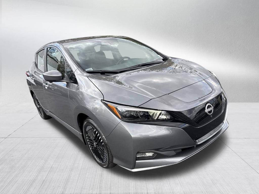 new 2025 Nissan Leaf car, priced at $28,711