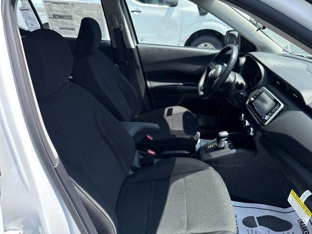 new 2025 Nissan Kicks Play car, priced at $22,935