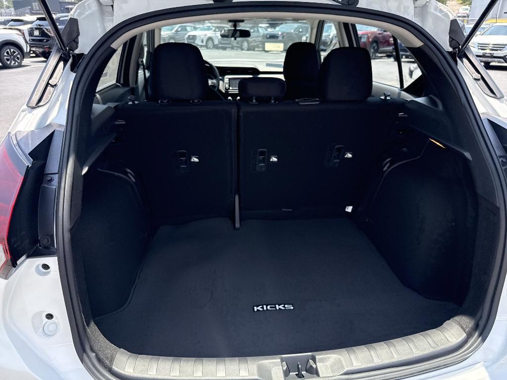 new 2025 Nissan Kicks Play car, priced at $22,935
