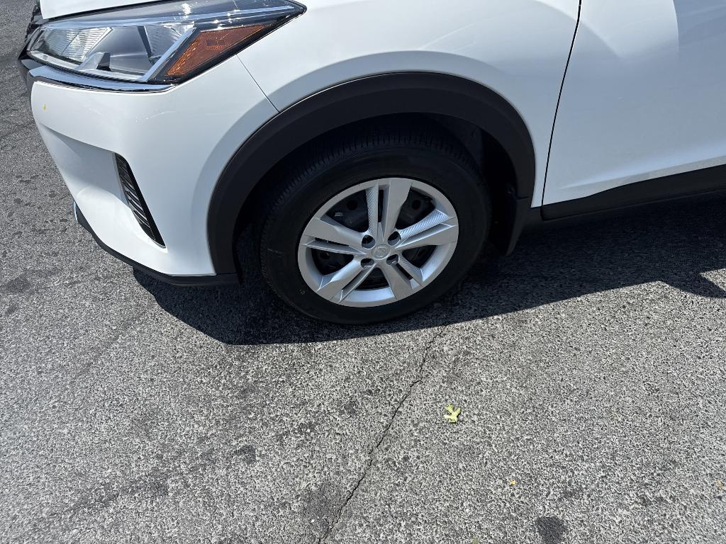 new 2025 Nissan Kicks Play car, priced at $22,935