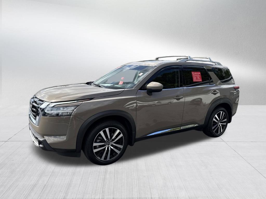 used 2024 Nissan Pathfinder car, priced at $45,888