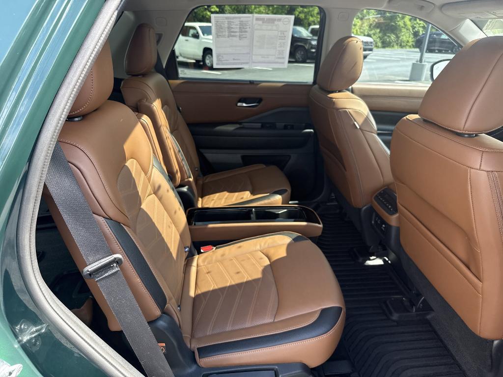 used 2023 Nissan Pathfinder car, priced at $42,888