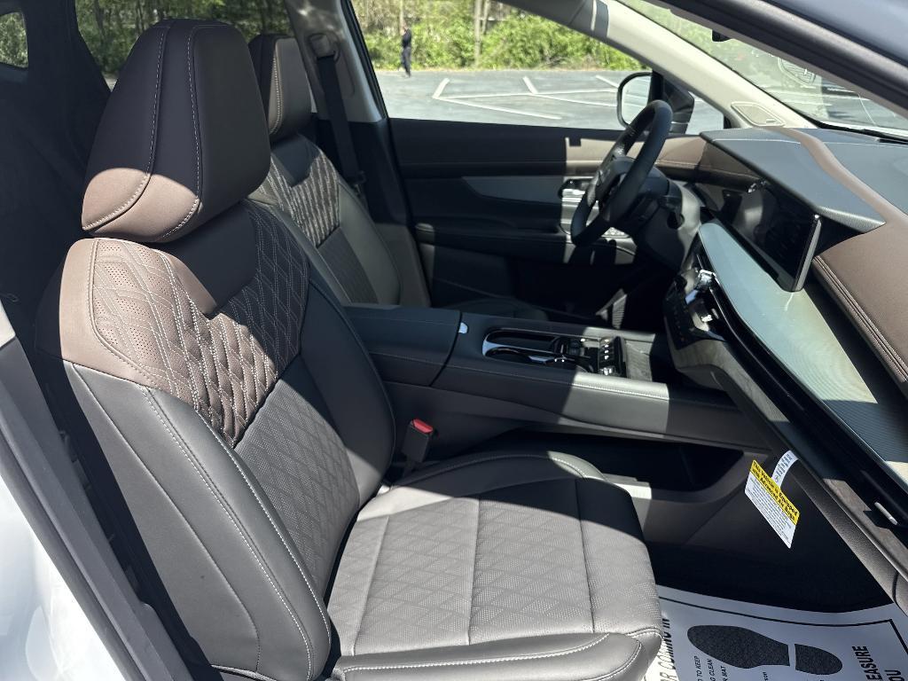 new 2025 Nissan Murano car, priced at $49,362