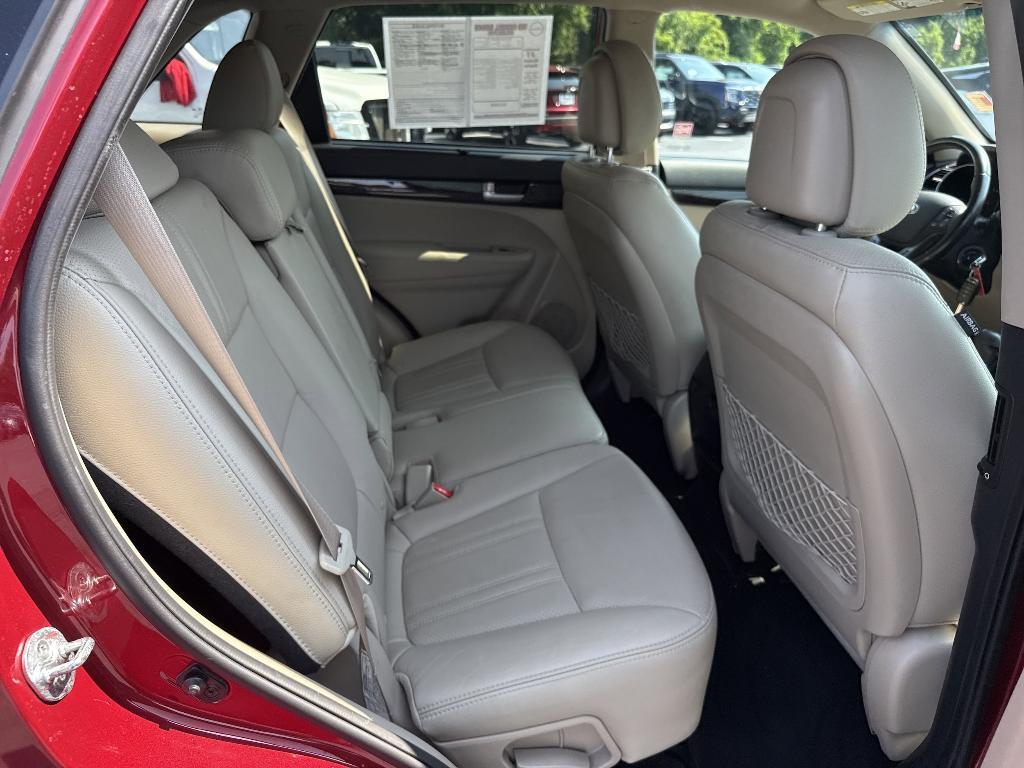 used 2015 Kia Sorento car, priced at $14,888