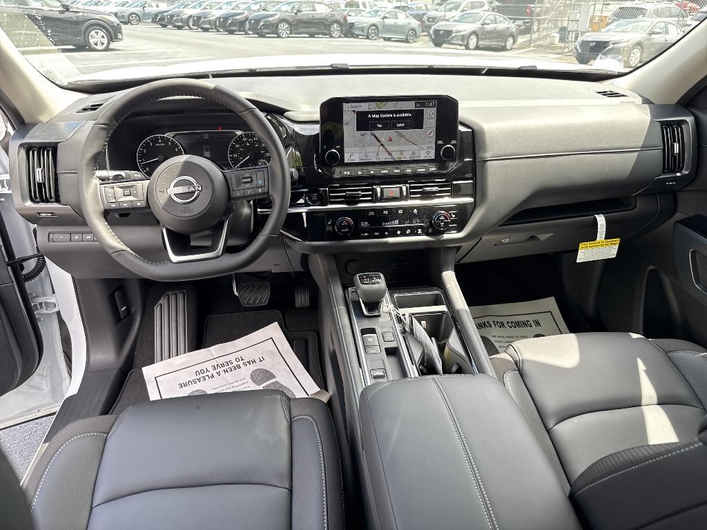 new 2025 Nissan Pathfinder car, priced at $42,449